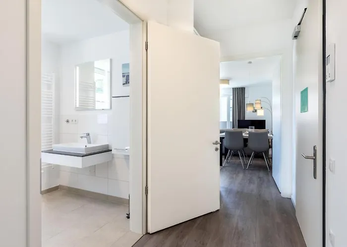 Ostseeallee Ostseeallee 2-08 4*